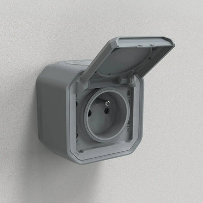 Prise Plexo Legrand IP55 Storaxo